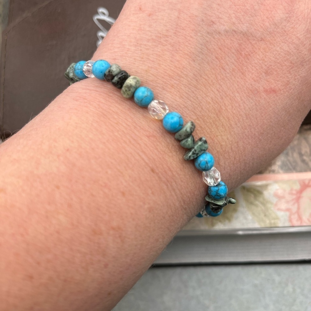 Vintage Handmade Y2K Turquoise Agate Crystal Beaded Bracelet - Picture 5 of 5